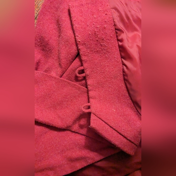 VINTAGE Marvelous Mrs. Maisel Jacket in bold pink  60's jacket! - Picture 3 of 10
